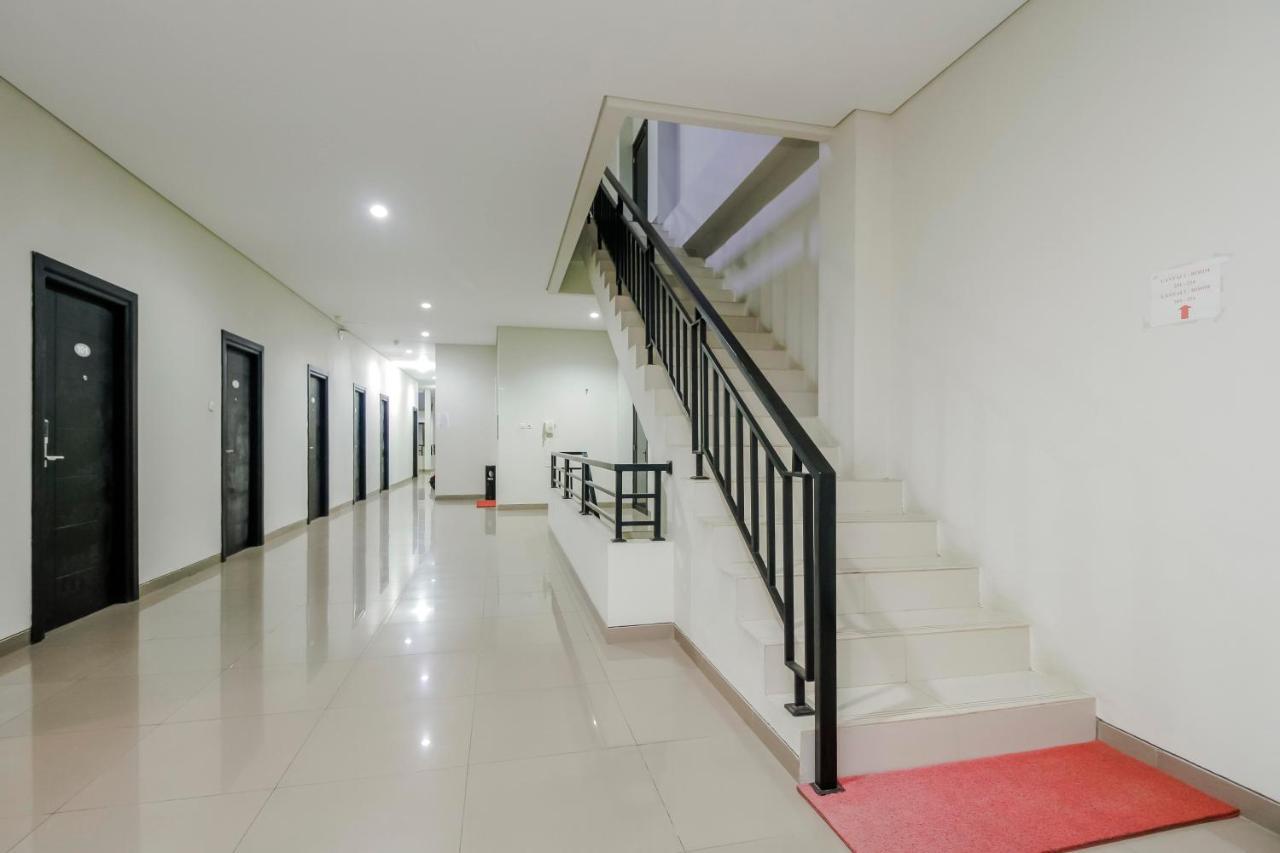 RedDoorz near Samarinda Central Plaza Zewnętrze zdjęcie